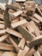 Купити дрова для опалення в Луцьку з доставкою